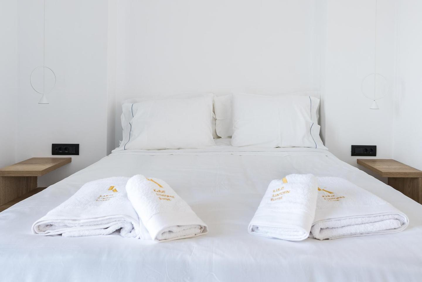Karat Suites Vóthon Buitenkant foto